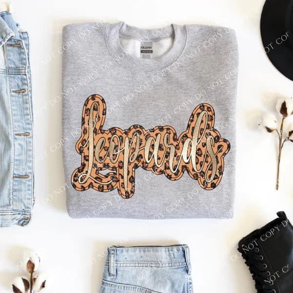 Leopards Leopard with Faux Gold Foil DTF Transfer