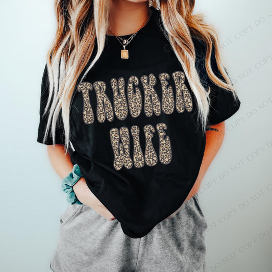 Trucker Wife bubble leopard Graphic Tee