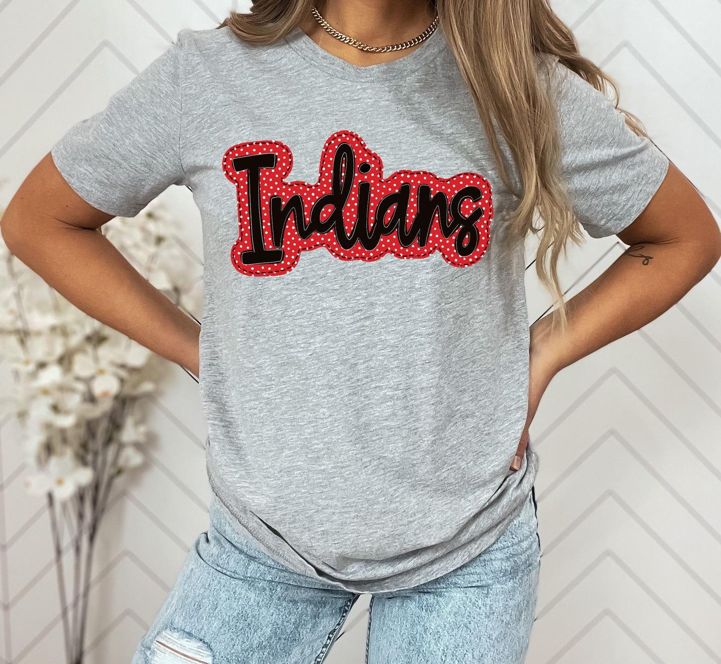 Indians red/black Faux Applique